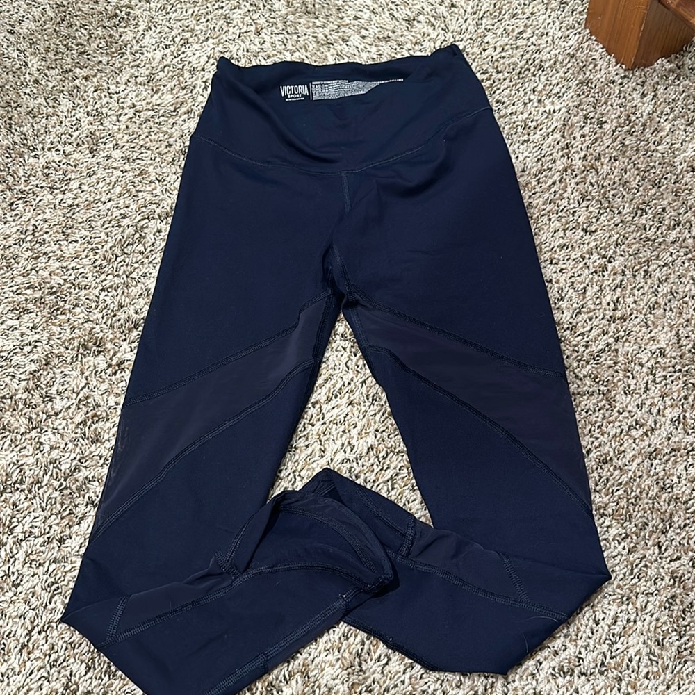 Victoria Sport workout pants